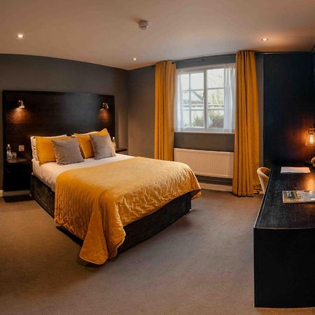 The Vicarage Hotel Holmes Chapel Buitenkant foto