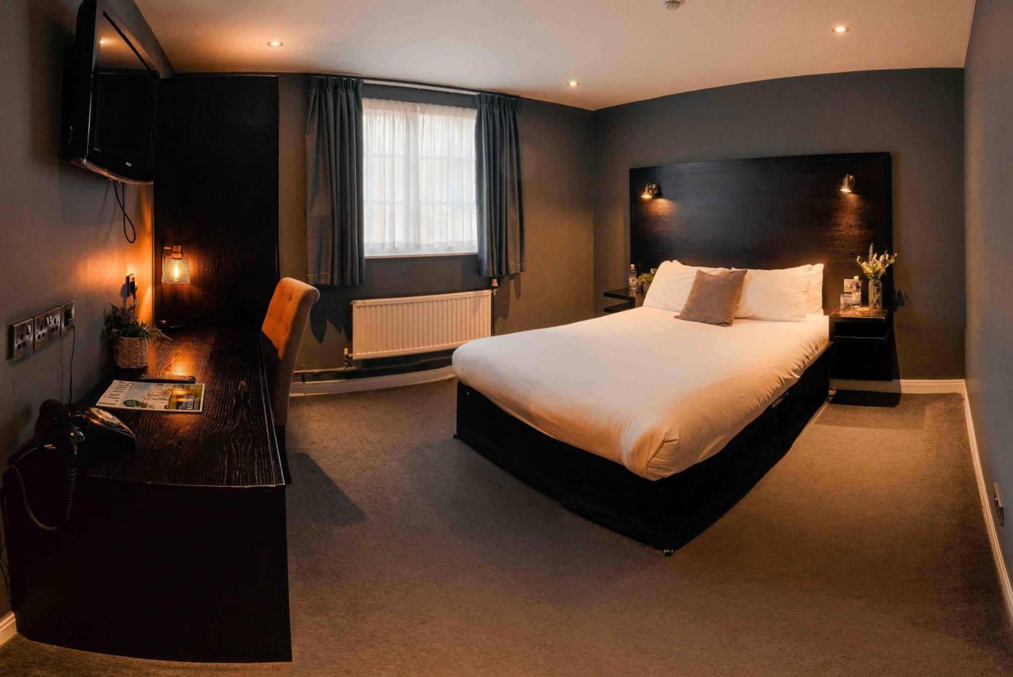 The Vicarage Hotel Holmes Chapel Buitenkant foto